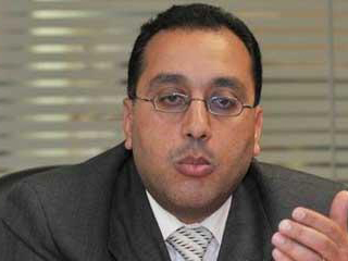 د.مصطفى كمال مدبولى وزير الإسكان الجديد متزوج وأب لثلاثة أولاد