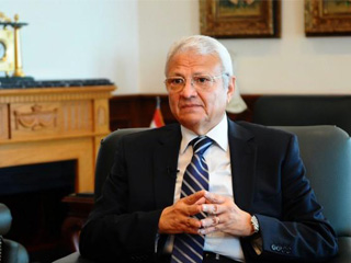 المصرية للاتصالات تحصل على الرخصة الرابعة بقيمة 2.5 مليار جنيه