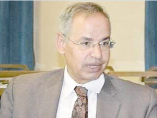 الدكتور محمد الشحات الجندى:  «داعش» خوارج العصر الحديث تلقى الرعب فى نفوس المسلمين