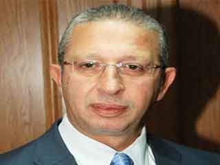 مجموعة من الطيارين المضربين ينتمون للإخوان والسلفيين