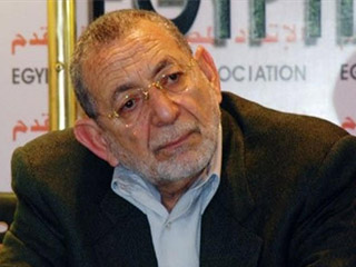 «مبروك» فتحى للأهلى