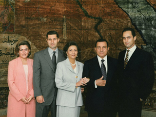 مبارك والــ 80 حرامى