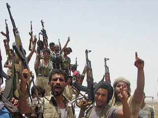 «إخوان اليمن» يبيعون السلاح للحلفاء والحوثيين