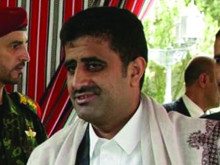 قال إن مشكلة «باب المندب» مفتعلة  مدير مكتب على عبدالله صالح: عاصفة الحزم أعادت اليمن إلى العصر الحجرى