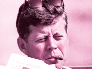 وثائق جديدة: الـ(CIA) اغتال كيندى بسبب الأطباق الطائرة