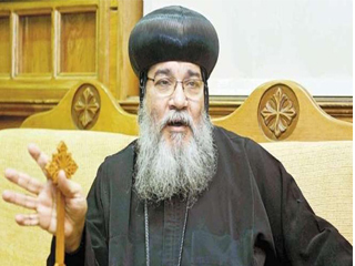 الأنبا مكاريوس أسقف المنيا لـ«روزاليوسف»: القس لم يرتكب خطيئة
