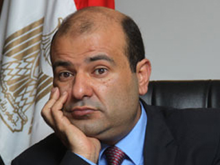 سقوط «حنفى الأبهة»