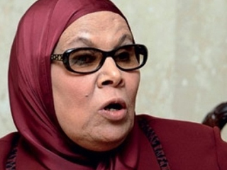 آمنة نصير: الشعب المصرى فاسد بطبعه