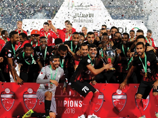 خلونا نكون إماراتيين ولو فى الكرة