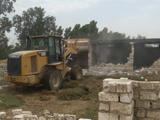 استرداد 723 فدانًا وتنفيذ 303 قرارات إزالة فى حملة استرداد أراضى الدولة بالبحيرة