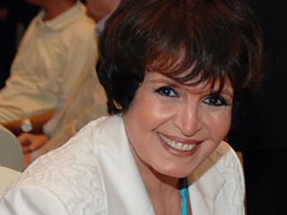 قالت إن أغلب الأعمال الدرامية شوهت المرأة المصرية الفنانة الكبيرة سميرة أحمد: مقبوضة من «نيللى».. وما بحبش «رامز»