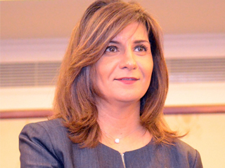 وزيرة الهجرة نبيلة مكرم تتحدث لـ«روزاليوسف»: تلقينا 100 شكوى من المصريين فى قطر وطلبت من رئيس الوزراء تشكيل لجنة للطوارئ