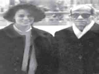 أم كلثوم نجيب: والدى عاش «كفيفًا» فى آخر أيامه!