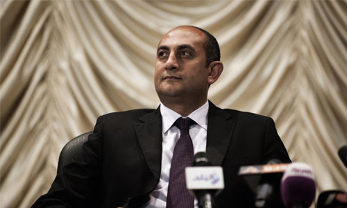 الانشقاقات تضرب 5 أحزاب سياسية بسبب خالد على