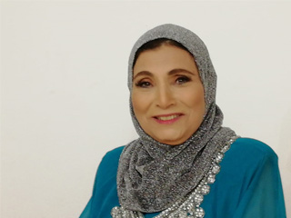 «فاطمة عيد» : فى انتظار «تامر حسنى» وزوجى هو سندى