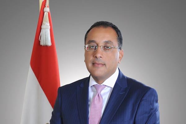 الحكومة تبدأ تنفيذ توصيات منتدى شباب العالم