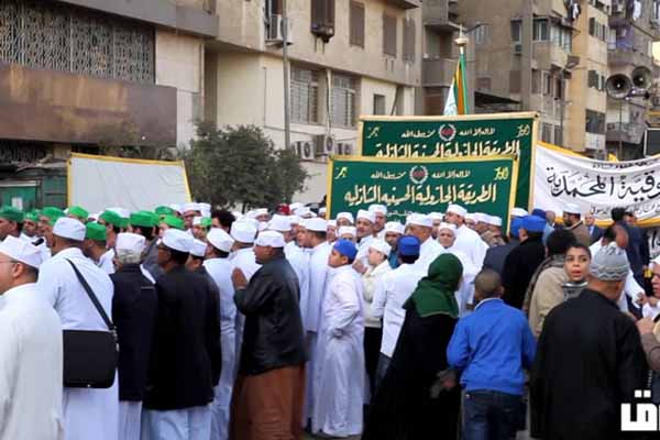 تجديد الخطاب الدينى فى مولد الحسين!