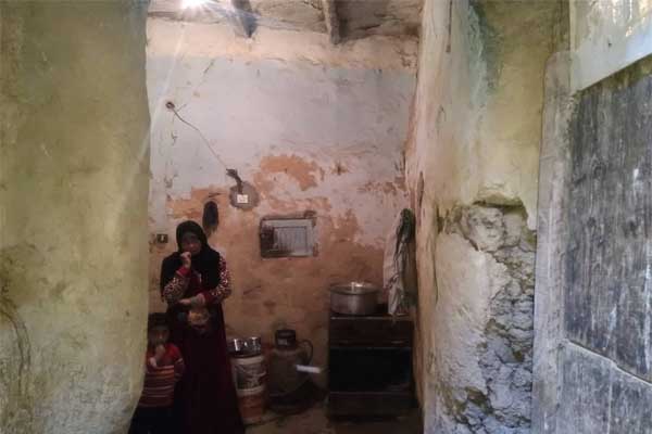 حكايات من دفتر أحوال زيجات المعاقين ذهنيًا!