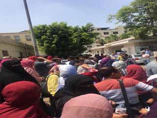 الباحثون عن تراب الميرى