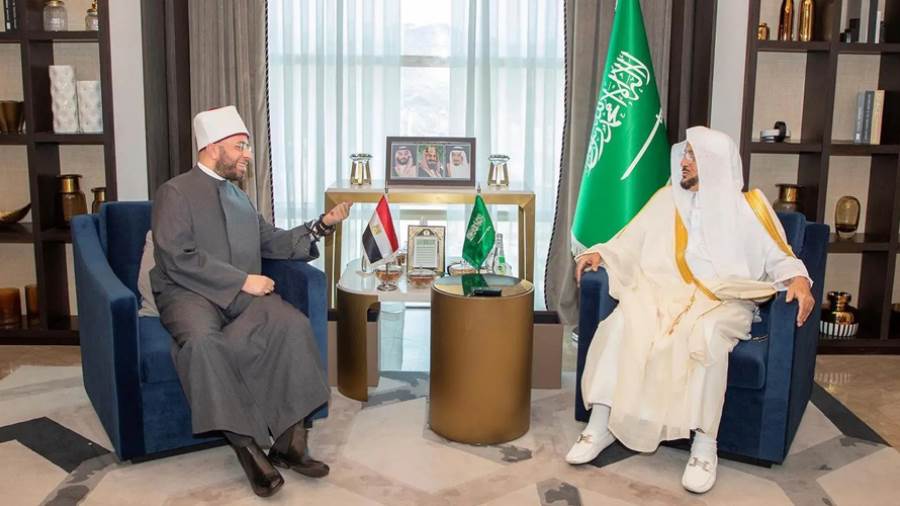 وزير الأوقاف الدكتور أسامة الأزهرى يلتقى وزير الشئون الإسلامية والدعوة السعودى الدكتور عبداللطيف ال الشيخ