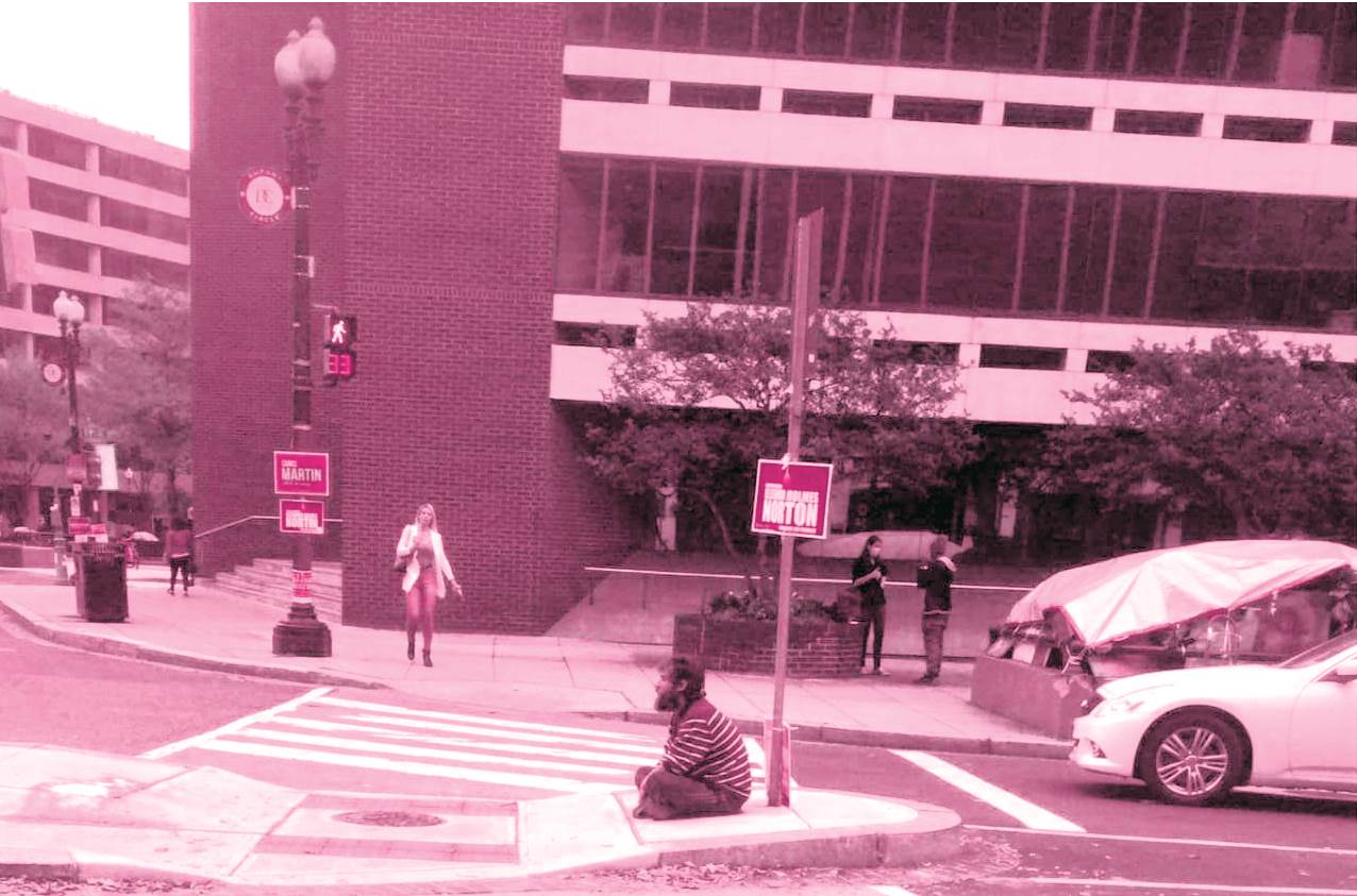 ميادين واشنطن أصبحت  ناديًا للمشردين