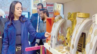 بمشاركة أكثر من 1000 عارض  معرض تراثنا يسوق منتجات السيدات المعيلات للحرف اليدوية 