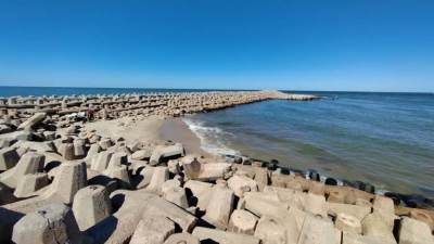 حواجز طبيعية وتقنيات صديقة للبيئة لمواجهة النحر وارتفاع مستوى سطح البحر مصر تواجه التغيرات المناخية بمشروعات مليارية