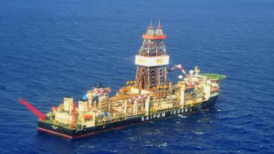 كشف جديد بخليج السويس.. وبدء تنمية حقل ظهر 2025 «عام الخير» على قطاع البترول