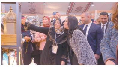 تحت شعار «مصر بتتكلم حرفى» ديارنا 2025..  منصة جديدة لتمكين الأسر المنتجة والحرفيين المصريين