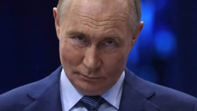 عندما تكون مفاوضات إنهاء الحرب الروسية الأوكرانية ورقة مساومة مصائب قـوم عند «ترامب» فــوائـد