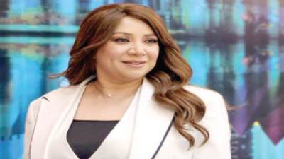 بعد تواصل تألقها عاما وراء الآخر وهذا الموسم فى ثلاثة أعمال: انتصار: أحب العمل مع الشباب ونشأت بين جيل من الكبار احتضننى وعلمنى