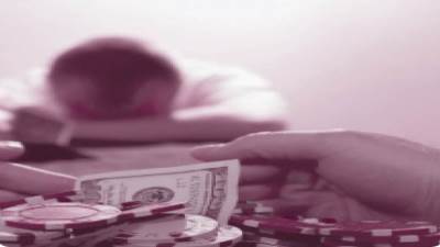 «روزاليوسف» تكشف منصات للمراهنات الإلكترونية تستقطب الأطفال والمراهقين صالات قمار متحركة للأطفال عبر الإنترنت بأسعار تبدأ بخمسة جنيهات