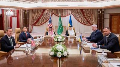 السعودية ترحب بنتيجة المفاوضات الأمريكية - الأوكرانية فى جدة  هل تمهد الوساطة السعودية بين أمريكا وأوكرانيا لوقف الحرب بين موسكو وكييف؟