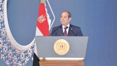 كرَّم حفظة القرآن الكريم خلال احتفالية ليلة القدر.. الرئيس السيسي: إن بناء الأوطان لا يتحقق إلا ببناء الإنسان