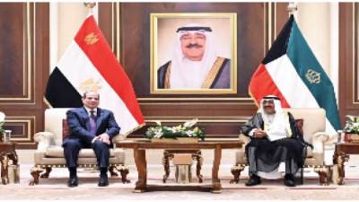 خلال لقائه مع أمير الكويت.. السيسي ومشعل الصباح يشددان  على ضرورة وقف إطلاق النار  بشكل فورى فى غزة