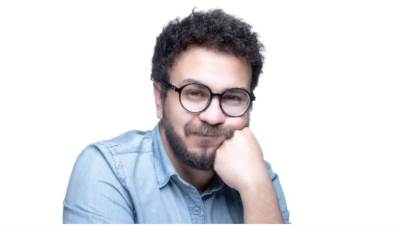 بعد تألقه فى مسلسل (عايشة الدور): أحمد عصام السيد: لا مجال لـ(الواسطة) فى حياتى  وأفخر بأننى من عائلة فنية