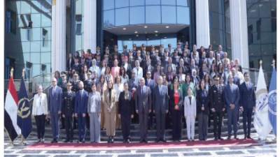 خلال فعاليات ندوة «دور المرأة فى حفظ السلام» المستشارة أمل عمار: مصر تلعب دورًا رياديًا لا غنى عنه فى حفظ السلم والأمن الدوليين