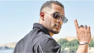 «معضلة» تقييم أعمال «محمد رمضان» الغنائية