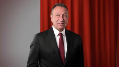 النحاس فى مهمة البحث عن الذات مع الأهلى الخطيب فى رحلة البحث عن «كوتش» جديد على مقاس المونديال