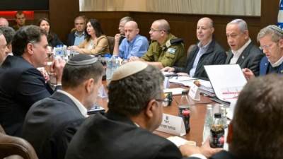 وسط أزمة إنسانية كارثية فى غزة: إسرائيل تضع اللمسات الأخيرة على خطة توسيع الحرب لاحتلال غزة وتهجير سكانها