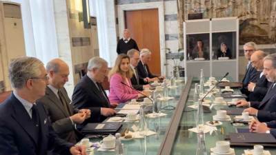 تقدم حذر.. و3 سيناريوهات  هل تنجح عُمان فى فك عقدة واشنطن وطهران؟