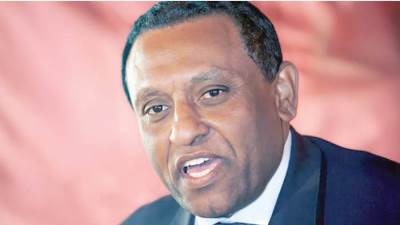 بعد تسمية كامل إدريس رئيسًا للوزراء حرب السودان تنتقل لمحطة «الحكومة المدنية»