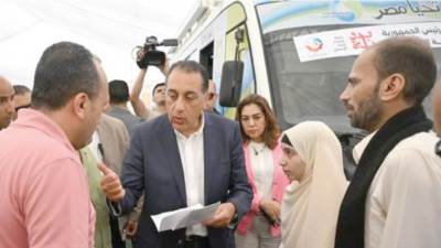 الحظ يعيد لـ«بسمة» الأمل  رئيس الوزراء يتدخل لمساعدة طفلة فقدت بصرها