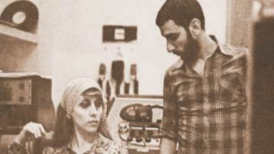 هيدى أمى.. بتعتل همى