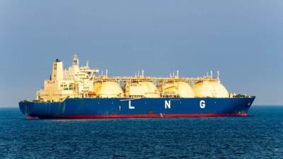 مصر تستورد 20 شحنة غاز للقضاء على أزمة انقطاع الكهرباء 