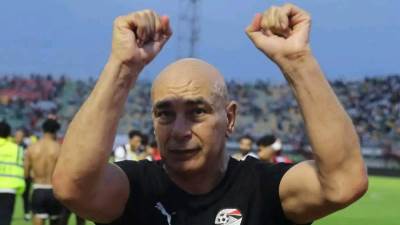 لماذا يكرهون حسام حسن؟