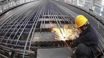 لماذا اتخذت الحكومة المصرية خطوة فرض الرسوم الوقائية؟