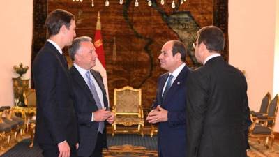 السيسى يوجه الدعوة لترامب للمشاركة فى احتفالية اتفاق وقف الحرب فى غزة