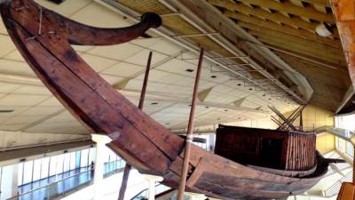 مراكب الشمس شاهدة على صنع المصريين للمعجزات 