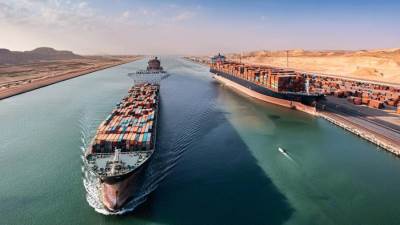 قناة السويس تتعافى